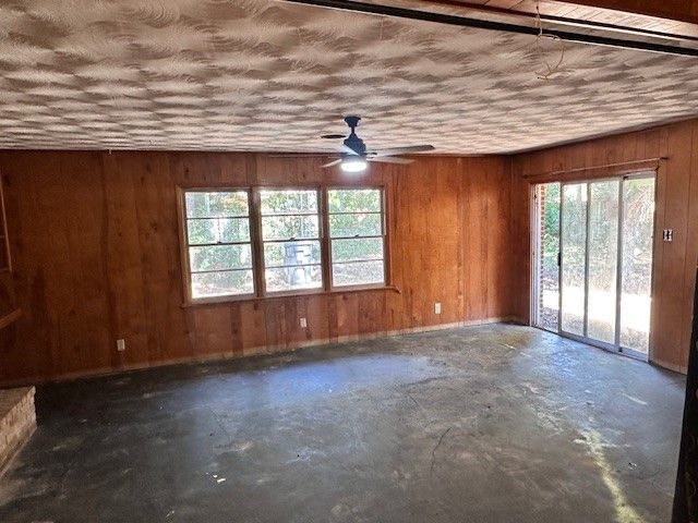 1517 Camellia Drive, Arlington, TX 76013