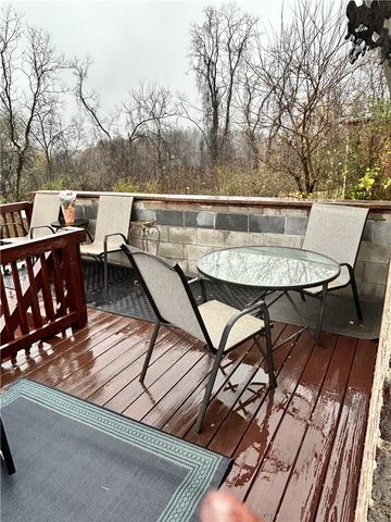 2614 Girard Ave A & B, N Versailles, PA 15137