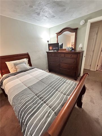 2614 Girard Ave A & B, N Versailles, PA 15137