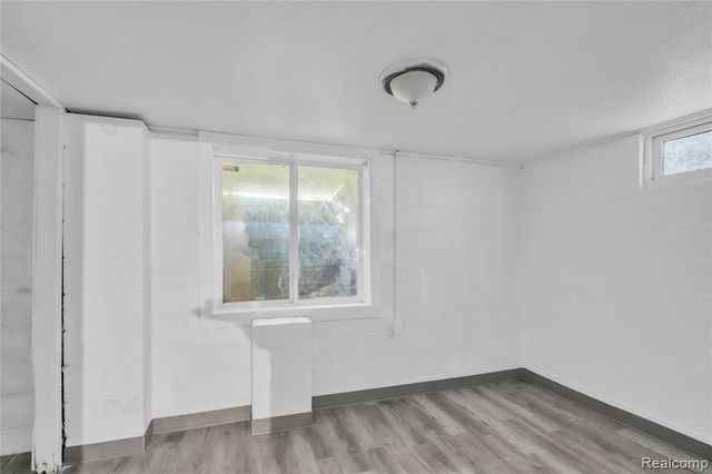1916 Wood Street, Saginaw, MI 48602