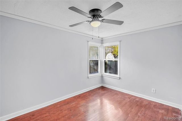 1916 Wood Street, Saginaw, MI 48602