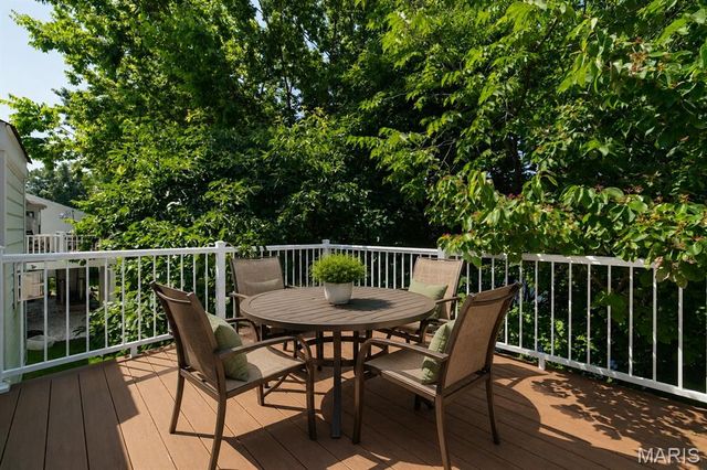 459 Newport Drive, St Peters, MO 63376