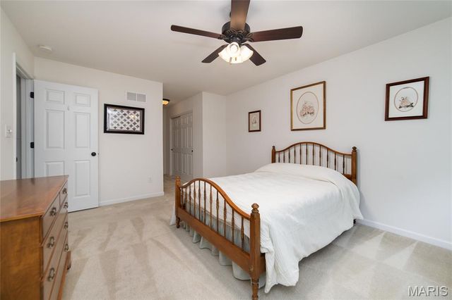 459 Newport Drive, St Peters, MO 63376