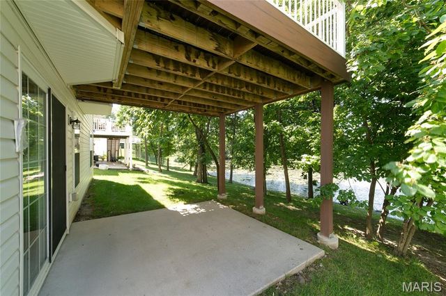 459 Newport Drive, St Peters, MO 63376