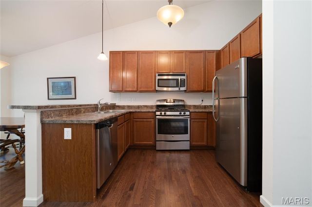 459 Newport Drive, St Peters, MO 63376