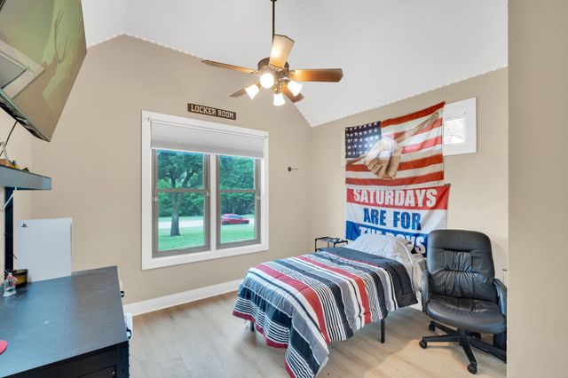 3052 Keri Lane, Midlothian, TX 76065