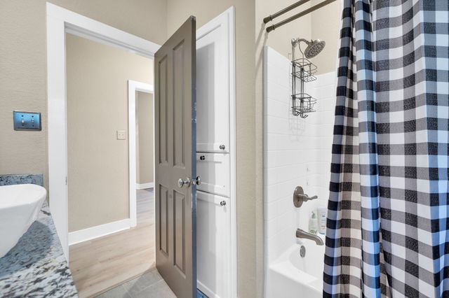 3052 Keri Lane, Midlothian, TX 76065