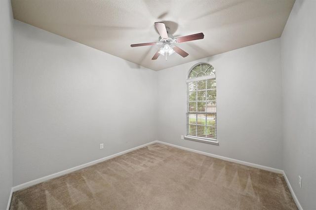 1904 Vineyard Bend Court, Pearland, TX 77581