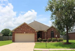 1904 Vineyard Bend Court, Pearland, TX 77581