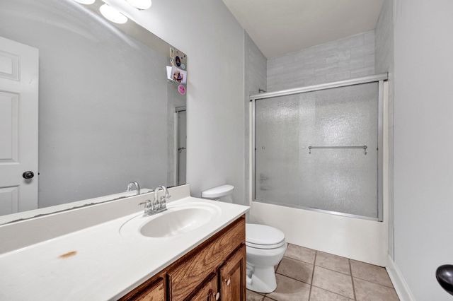 914 BEAVER CREEK RD, Brighton, TN 38011