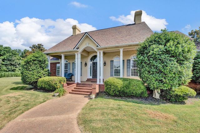 914 BEAVER CREEK RD, Brighton, TN 38011