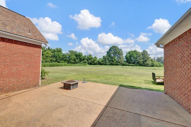 914 BEAVER CREEK RD, Brighton, TN 38011