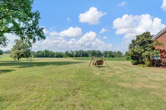 914 BEAVER CREEK RD, Brighton, TN 38011
