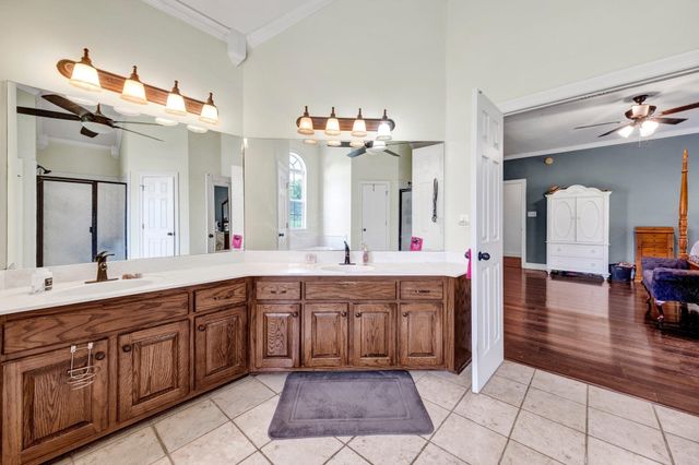 914 BEAVER CREEK RD, Brighton, TN 38011