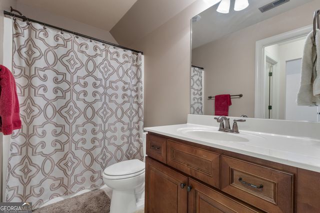 360 Walden Pond Way, Senoia, GA 30276