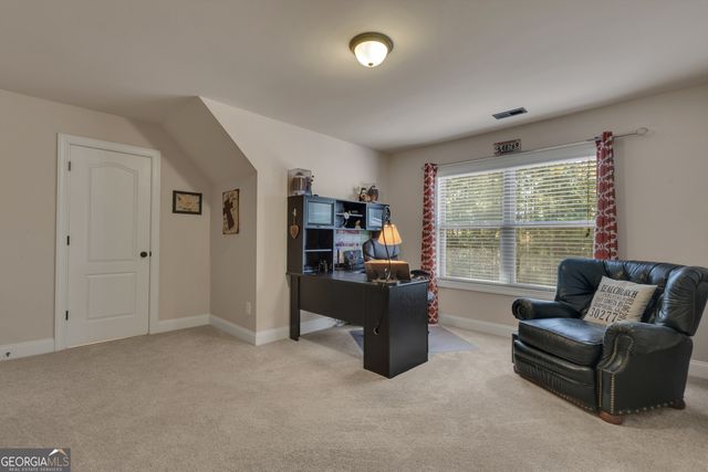 360 Walden Pond Way, Senoia, GA 30276