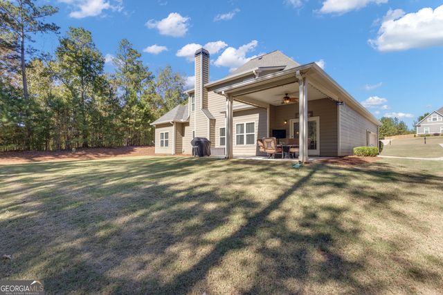 360 Walden Pond Way, Senoia, GA 30276