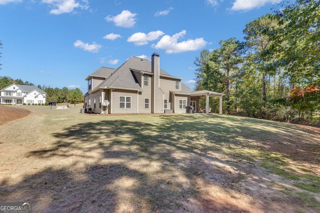 360 Walden Pond Way, Senoia, GA 30276