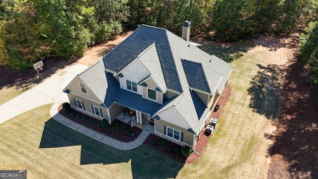 360 Walden Pond Way, Senoia, GA 30276