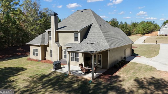 360 Walden Pond Way, Senoia, GA 30276