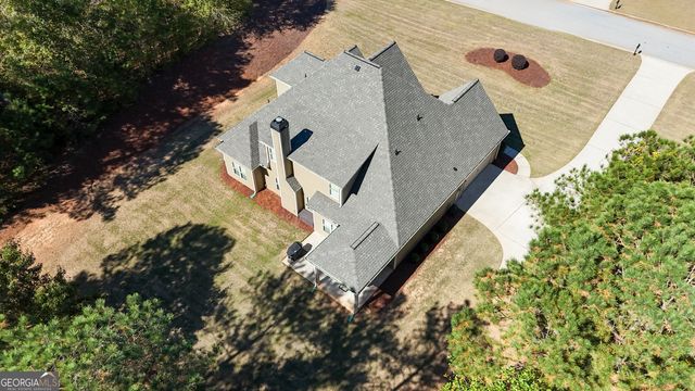 360 Walden Pond Way, Senoia, GA 30276