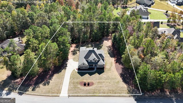 360 Walden Pond Way, Senoia, GA 30276