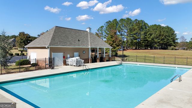 360 Walden Pond Way, Senoia, GA 30276