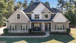 360 Walden Pond Way, Senoia, GA 30276