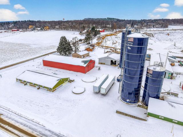 S4121 Crawford Street, Baraboo, WI 53913