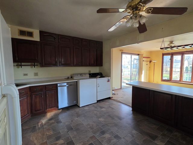 2503 George Street, Rolling Meadows, IL 60008