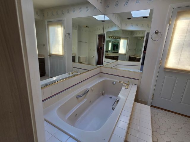 2503 George Street, Rolling Meadows, IL 60008