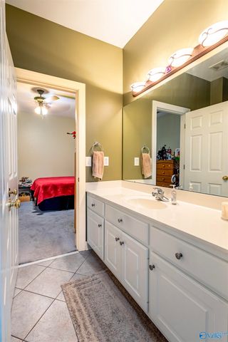 2308 Diamond Pointe SE, Decatur, AL 35603
