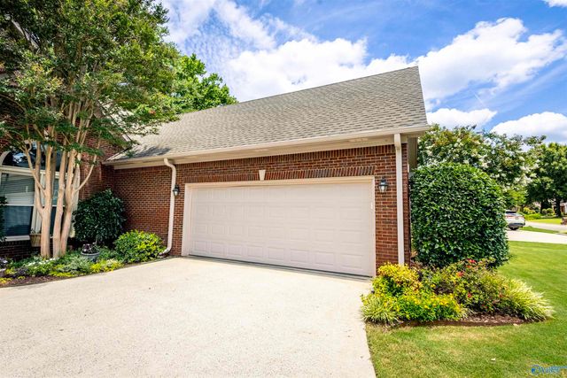 2308 Diamond Pointe SE, Decatur, AL 35603