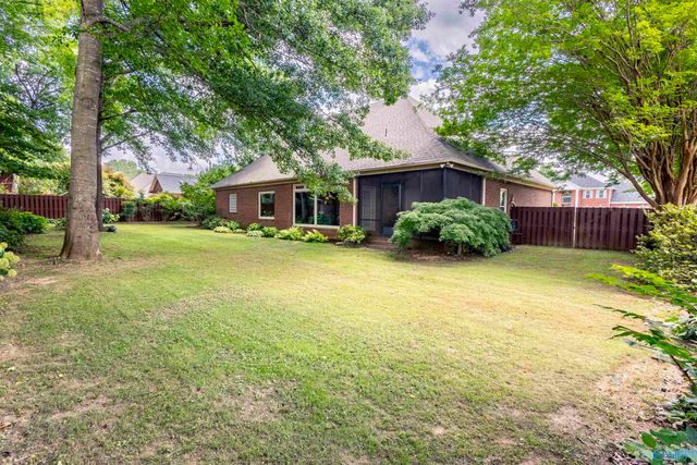 2308 Diamond Pointe SE, Decatur, AL 35603