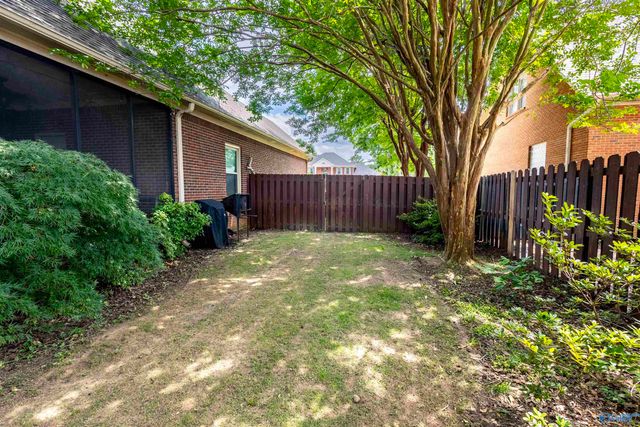 2308 Diamond Pointe SE, Decatur, AL 35603