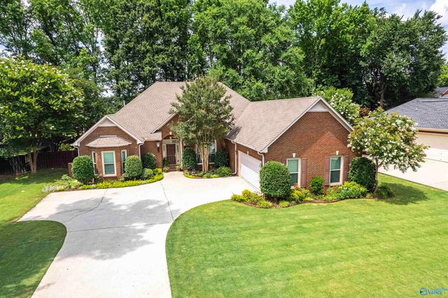2308 Diamond Pointe SE, Decatur, AL 35603