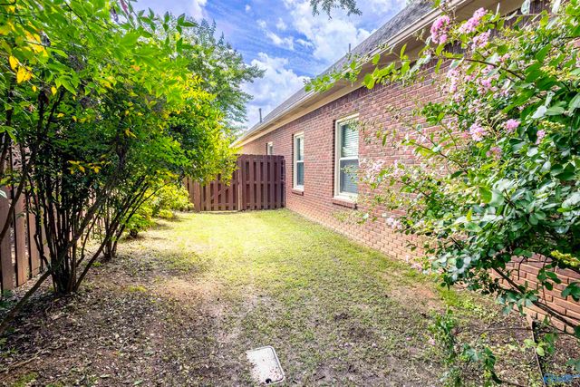 2308 Diamond Pointe SE, Decatur, AL 35603