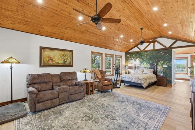 18335 FM 86, Red Rock, TX 78662