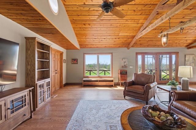 18335 FM 86, Red Rock, TX 78662