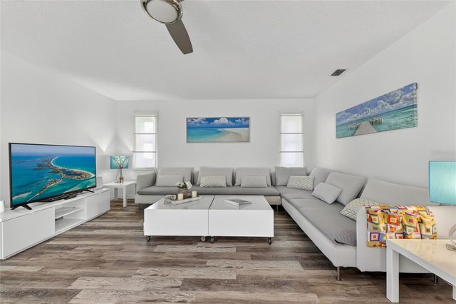 7 FAIRWAY ROAD, Rotonda West, FL 33947