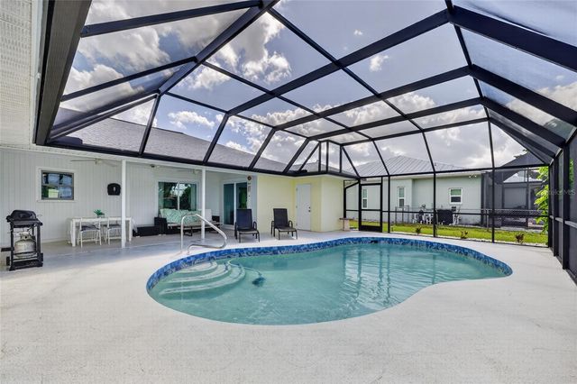 7 FAIRWAY ROAD, Rotonda West, FL 33947