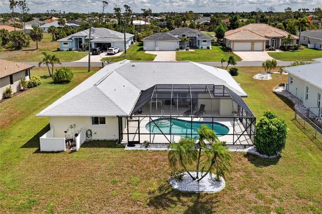 7 FAIRWAY ROAD, Rotonda West, FL 33947