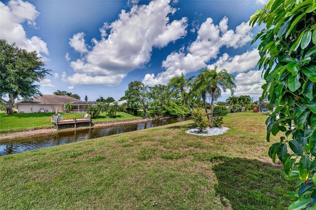 7 FAIRWAY ROAD, Rotonda West, FL 33947