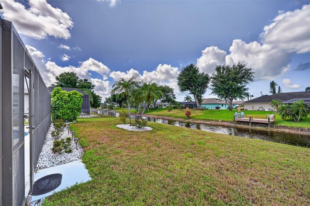 7 FAIRWAY ROAD, Rotonda West, FL 33947