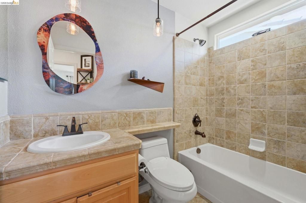 Image 19 of property listing at 1024 Diamante, Rio Vista, CA 94571