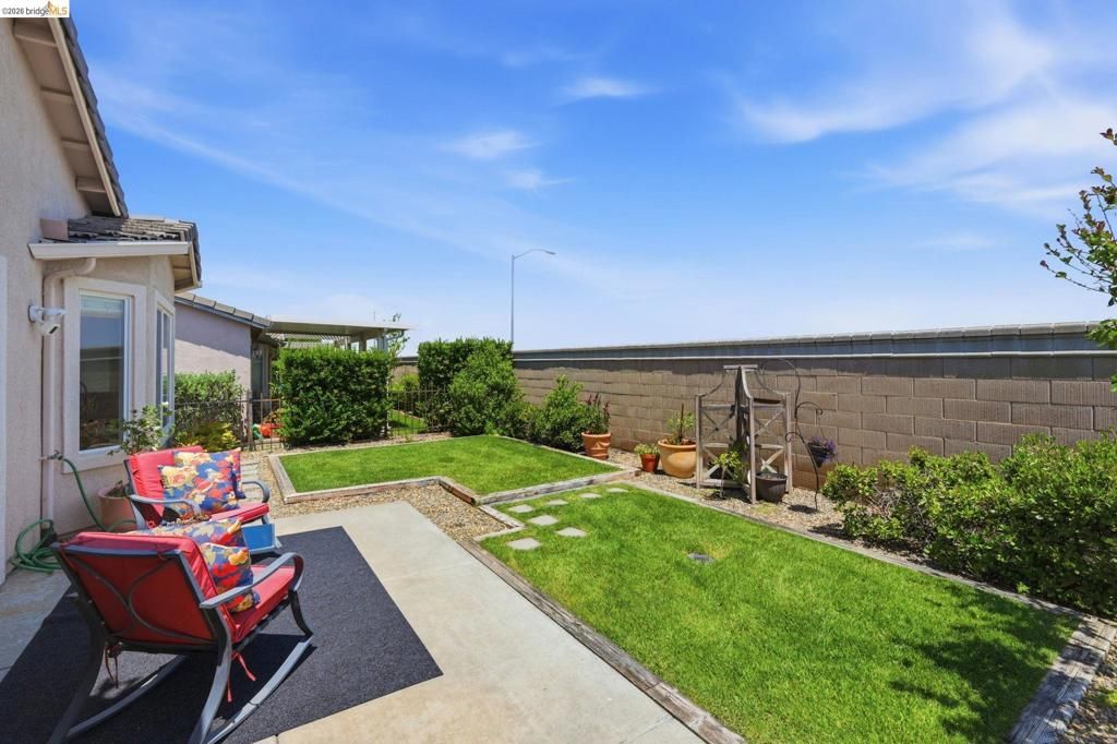 Image 22 of property listing at 1024 Diamante, Rio Vista, CA 94571