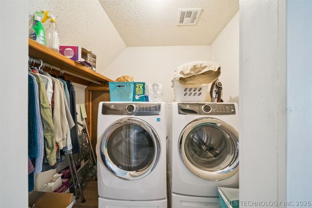 16017 E 580 Road, Inola, OK 74036