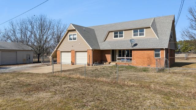 16017 E 580 Road, Inola, OK 74036