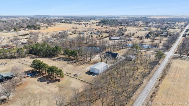 16017 E 580 Road, Inola, OK 74036
