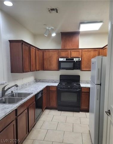 8324 West Charleston Boulevard 2033, Las Vegas, NV 89117